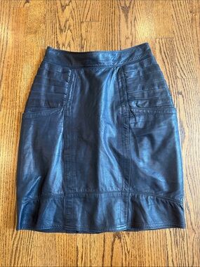 Vintage Gianni Versace Navy Blue Leather Skirt with Pleats and Pockets S